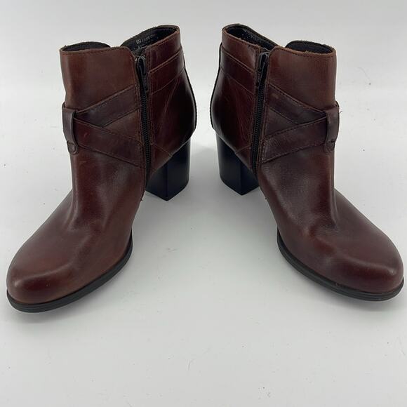 NWOT Born Carabel Cognac leather heeled side zip harness ankle boots sz 6 - Picture 7 of 8